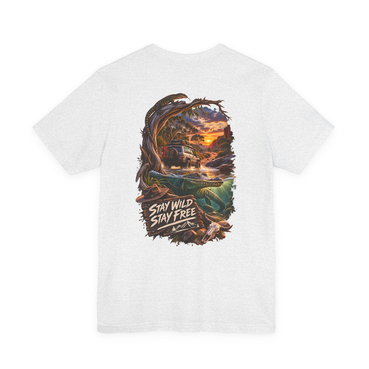 T‑Shirt — 'Stay Wild Stay Free' Sunset Canoe Adventure Graphic Tee