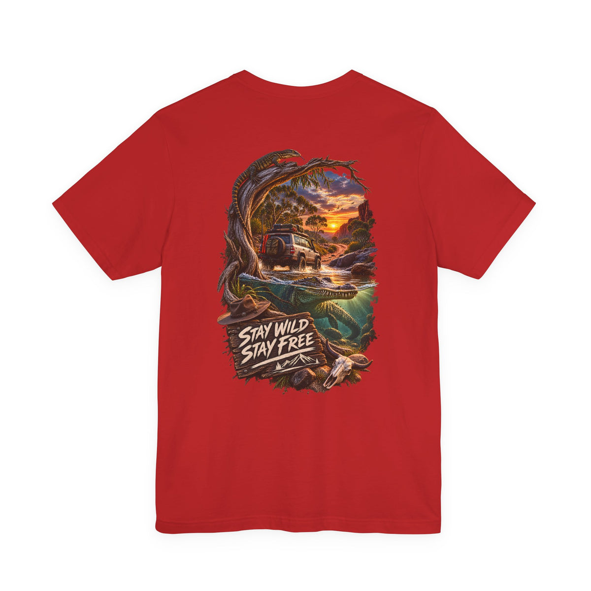 T‑Shirt — 'Stay Wild Stay Free' Sunset Canoe Adventure Graphic Tee