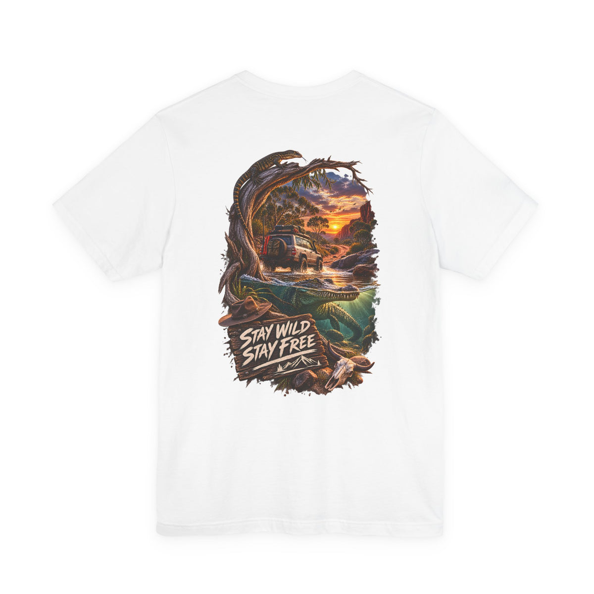 T‑Shirt — 'Stay Wild Stay Free' Sunset Canoe Adventure Graphic Tee