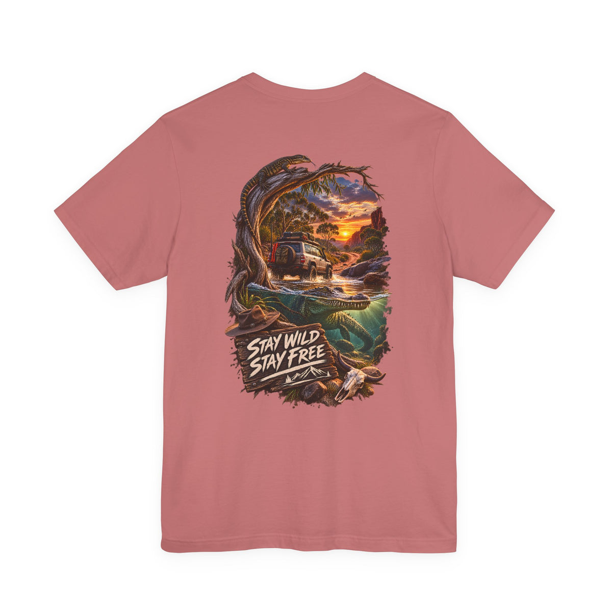 T‑Shirt — 'Stay Wild Stay Free' Sunset Canoe Adventure Graphic Tee