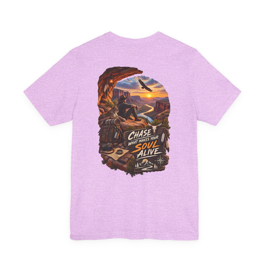 T-shirt aventure — T-shirt graphique « Poursuis ce qui rend ton âme vivante »