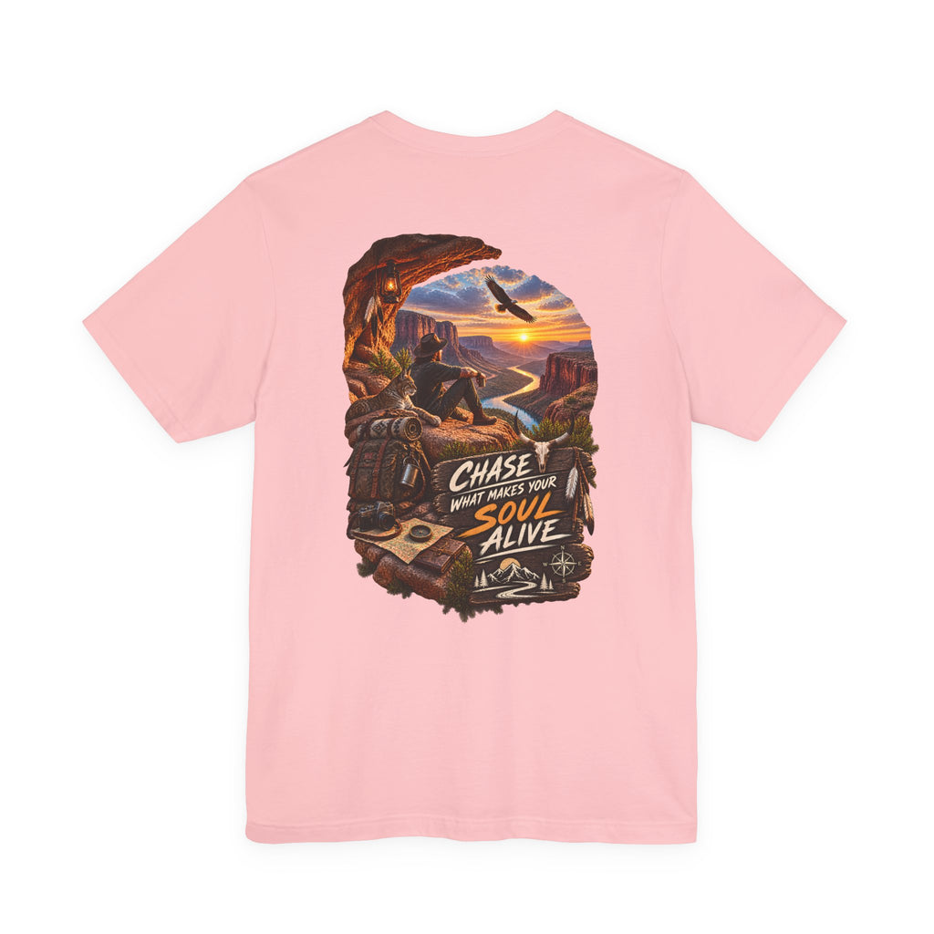 T-shirt aventure — T-shirt graphique « Poursuis ce qui rend ton âme vivante »