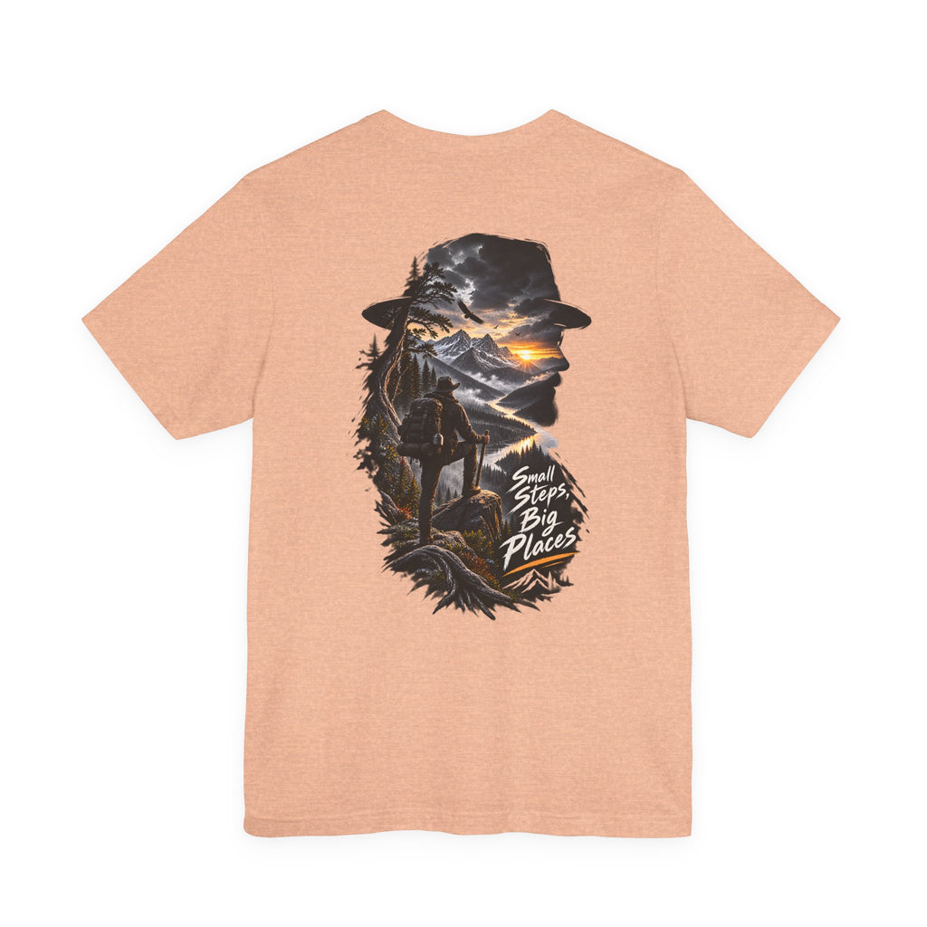 T-shirt randonnée aventure — « Petits pas, grands espaces », silhouette de montagne