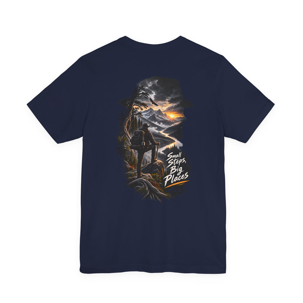 T-shirt randonnée aventure — « Petits pas, grands espaces », silhouette de montagne