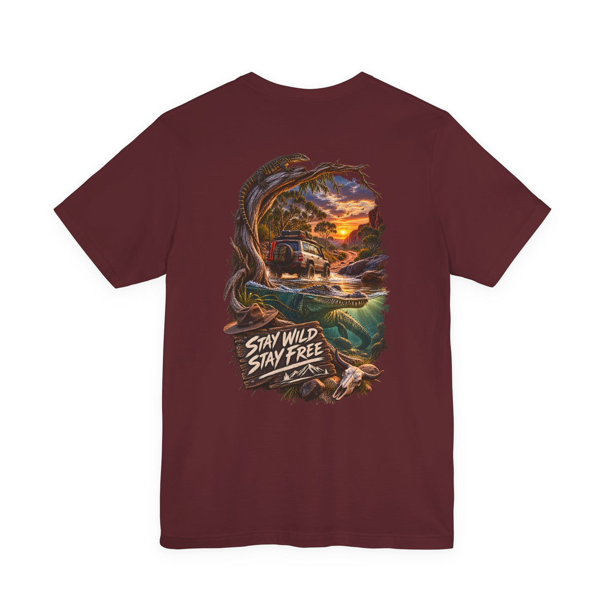 T‑Shirt — 'Stay Wild Stay Free' Sunset Canoe Adventure Graphic Tee